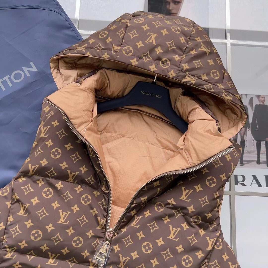 LU Down Vest Jacket 2 Side