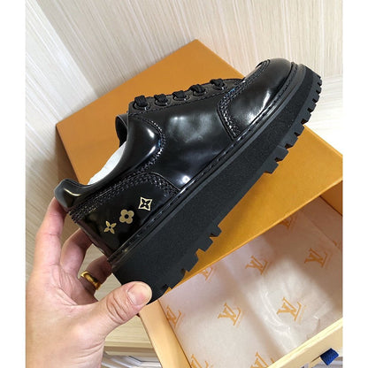 LU Shoes Black