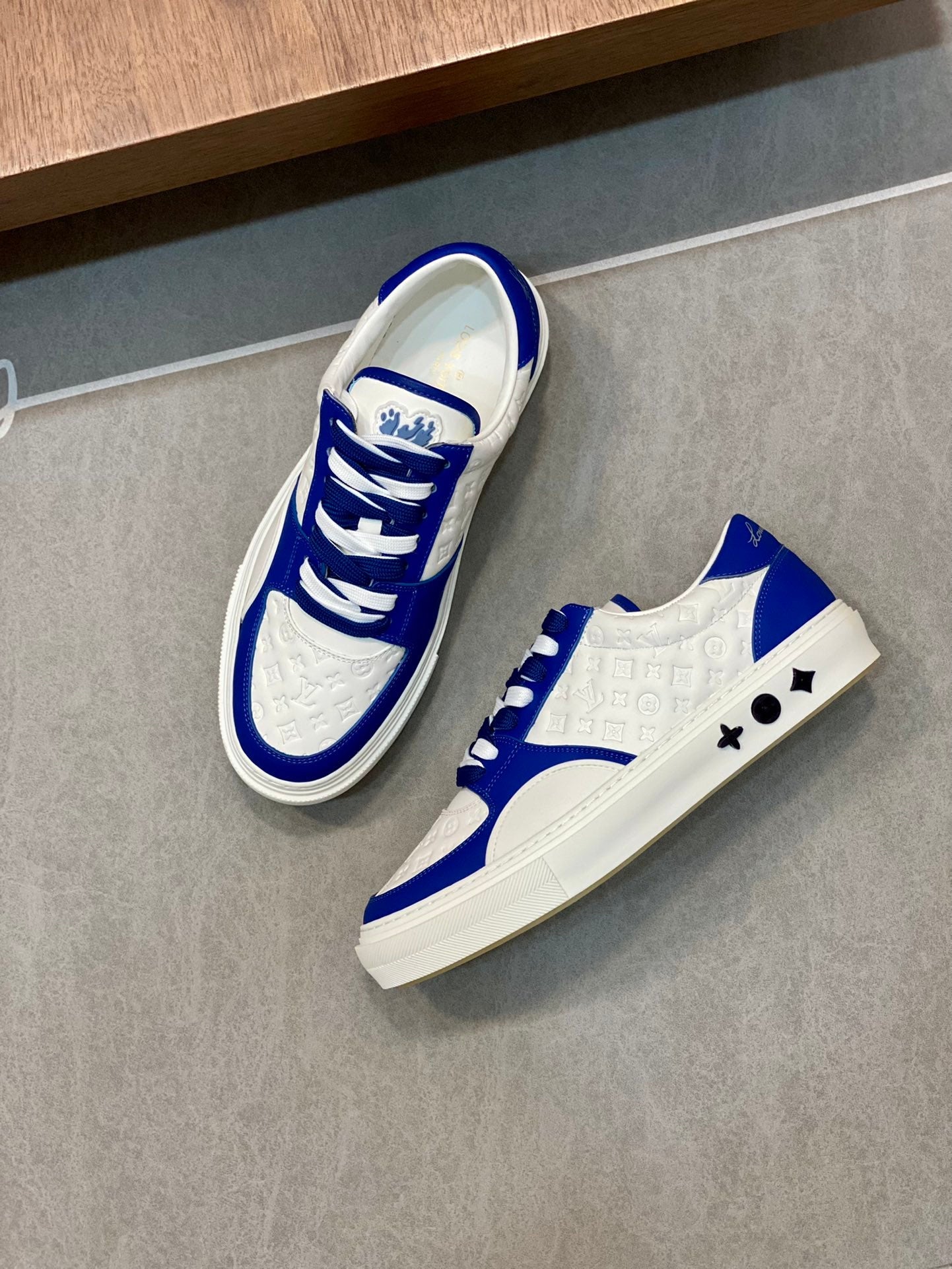 LU Sneakers Runner 2 Color 's