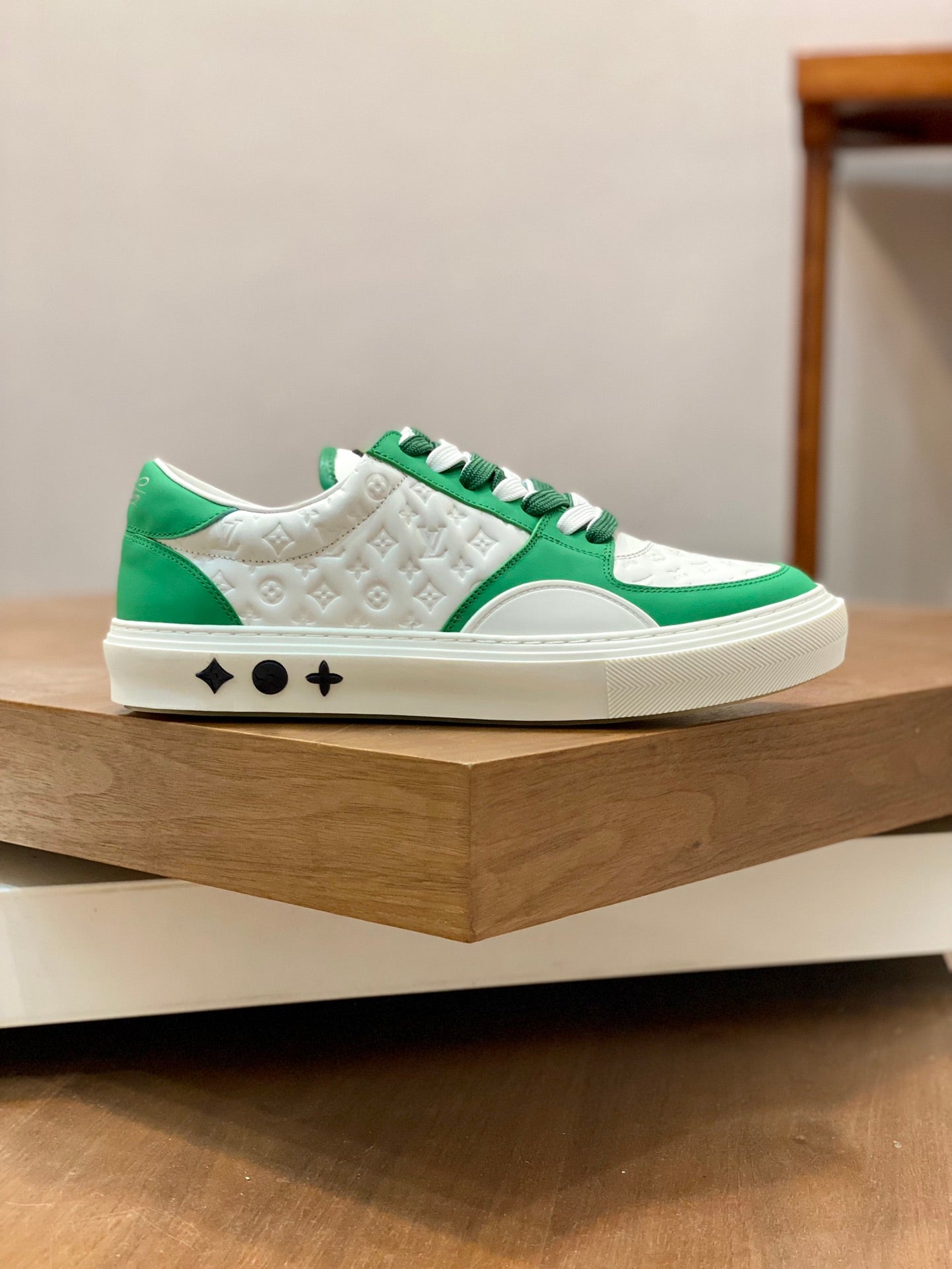 LU Sneakers Runner 2 Color 's