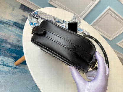 LU Bag Boite Black 22cm