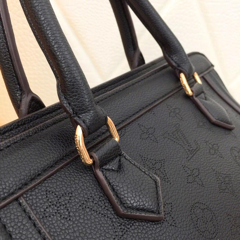 LU Bag Mono Black