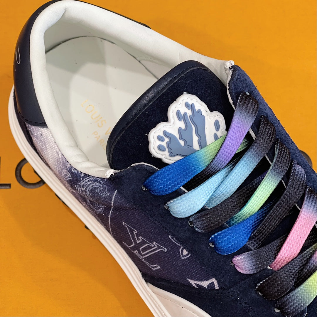LU Sneakers