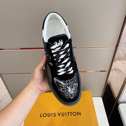 LU Sneakers
