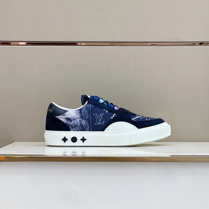LU Sneakers