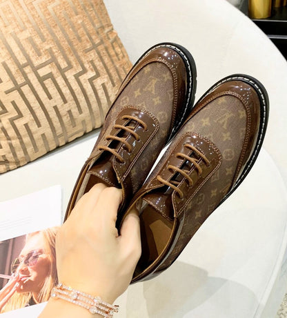 LU  Shoes Mono