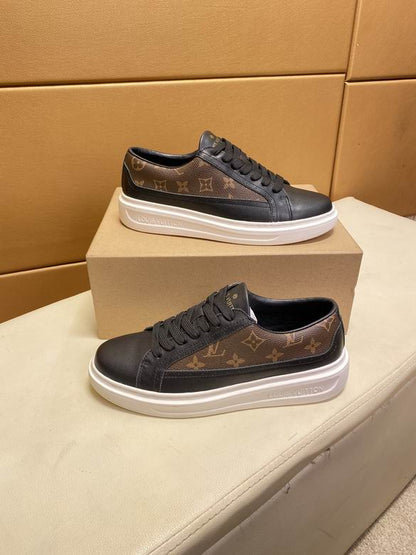LU Sneakers Run Away