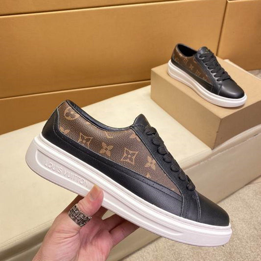 LU Sneakers Run Away