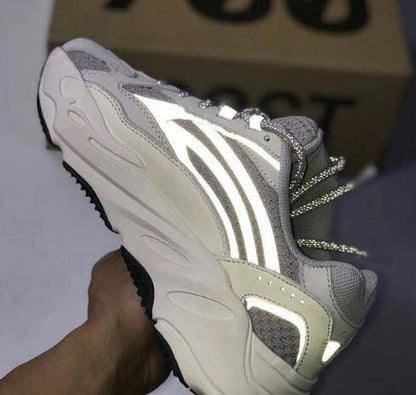 Yezy 700 Static Boost Sneakers White