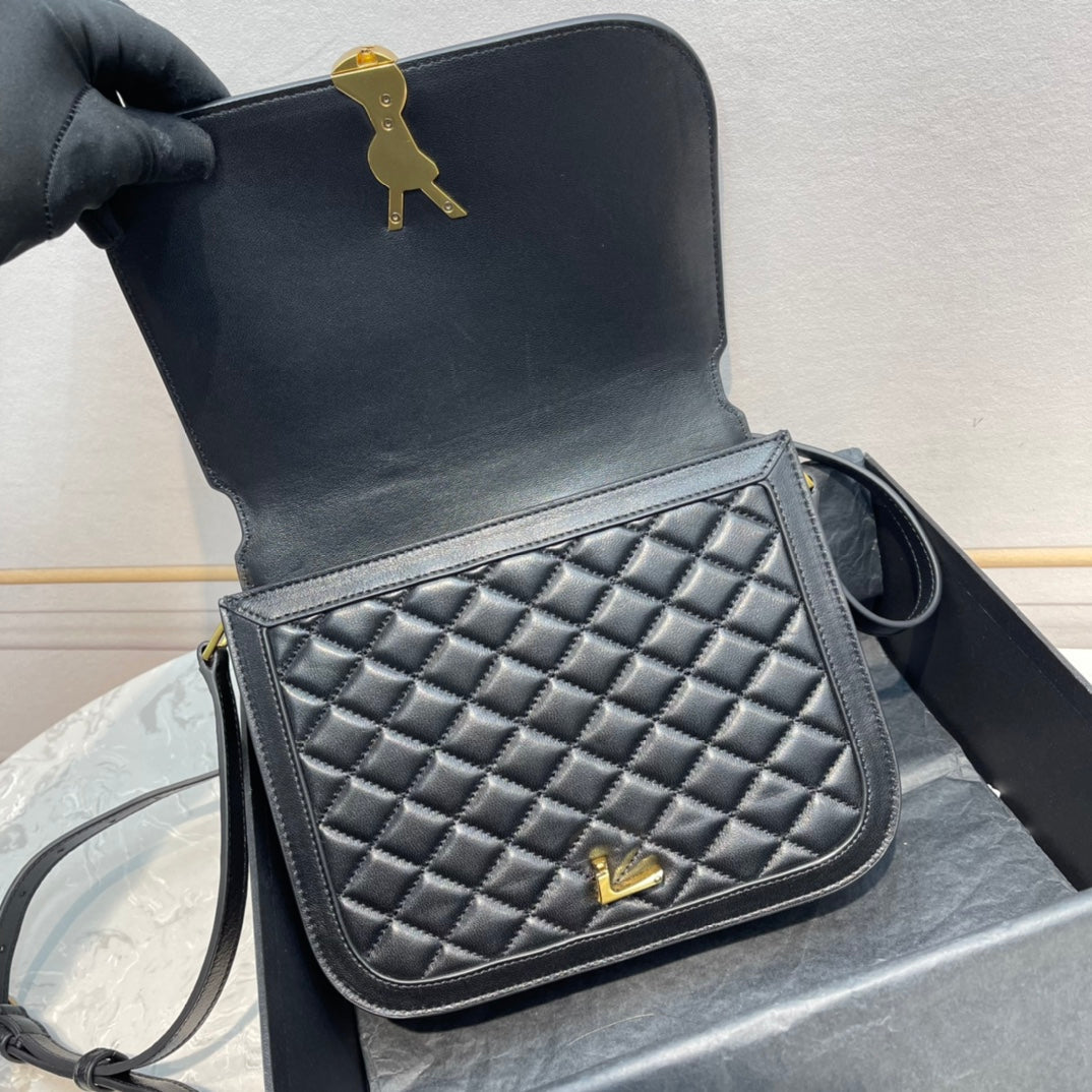 Y L Bag 22 cm