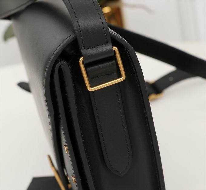 Y L Bag Handbag Black