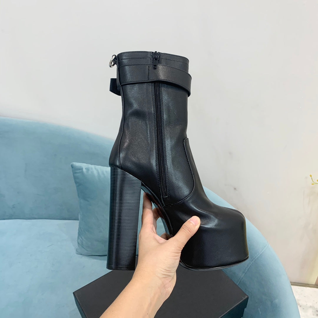 Y L    Boots Wedge  Heels 2 Color s