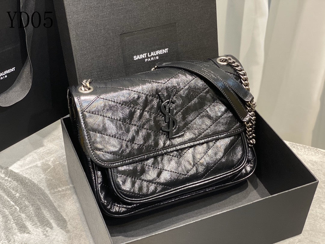 Y L Bag  28 Cm Black