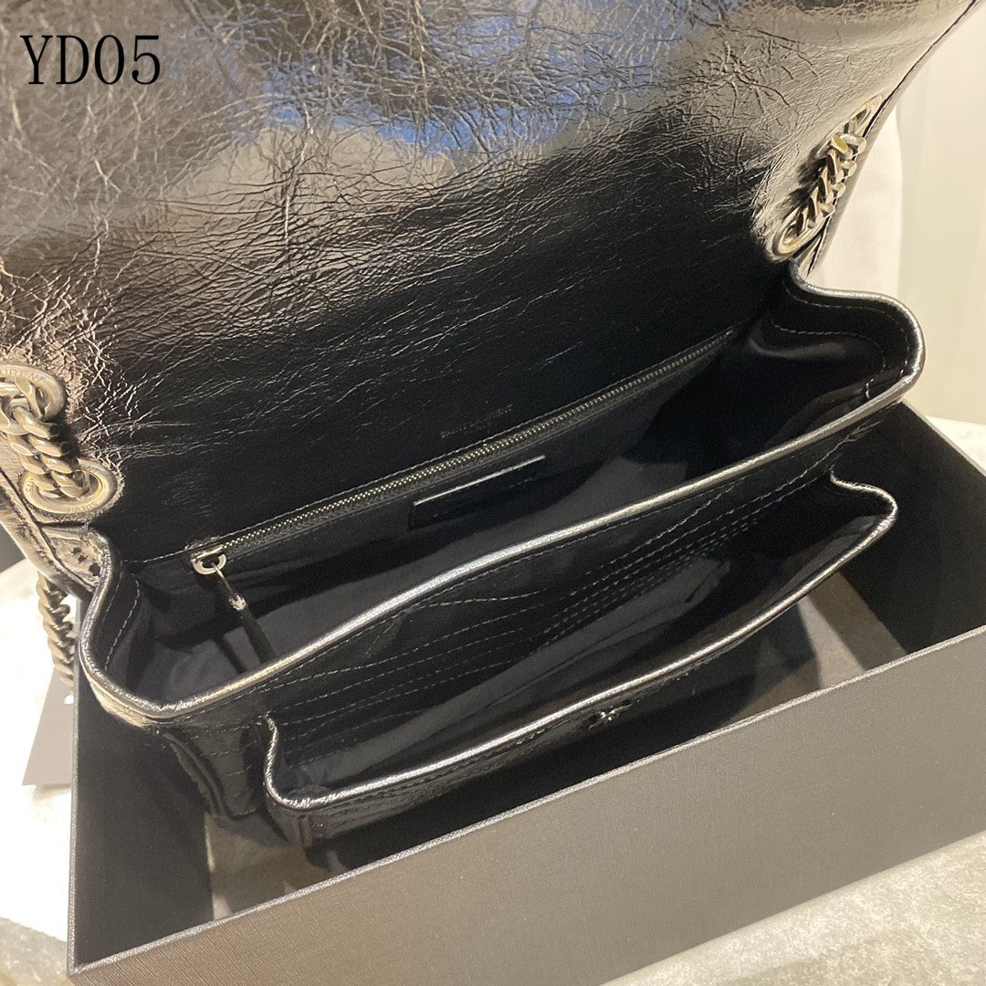 Y L Bag  28 Cm Black