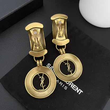 Y L  Earrings Clips