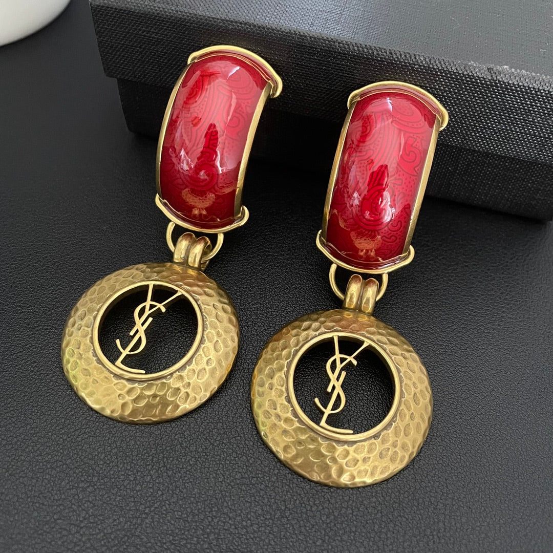 Y L  Earrings Clips