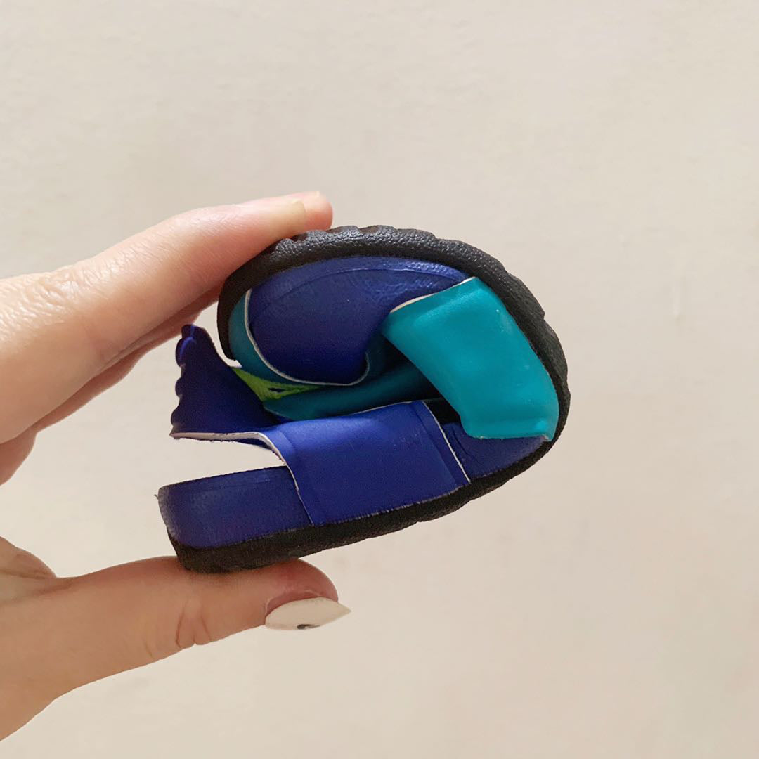 YEZY N*KE  Kids Sandals 2 Color 's