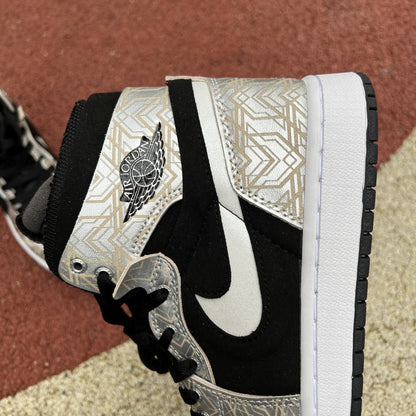 N*KE  ZOOM   Sneakers AJ1 High 46