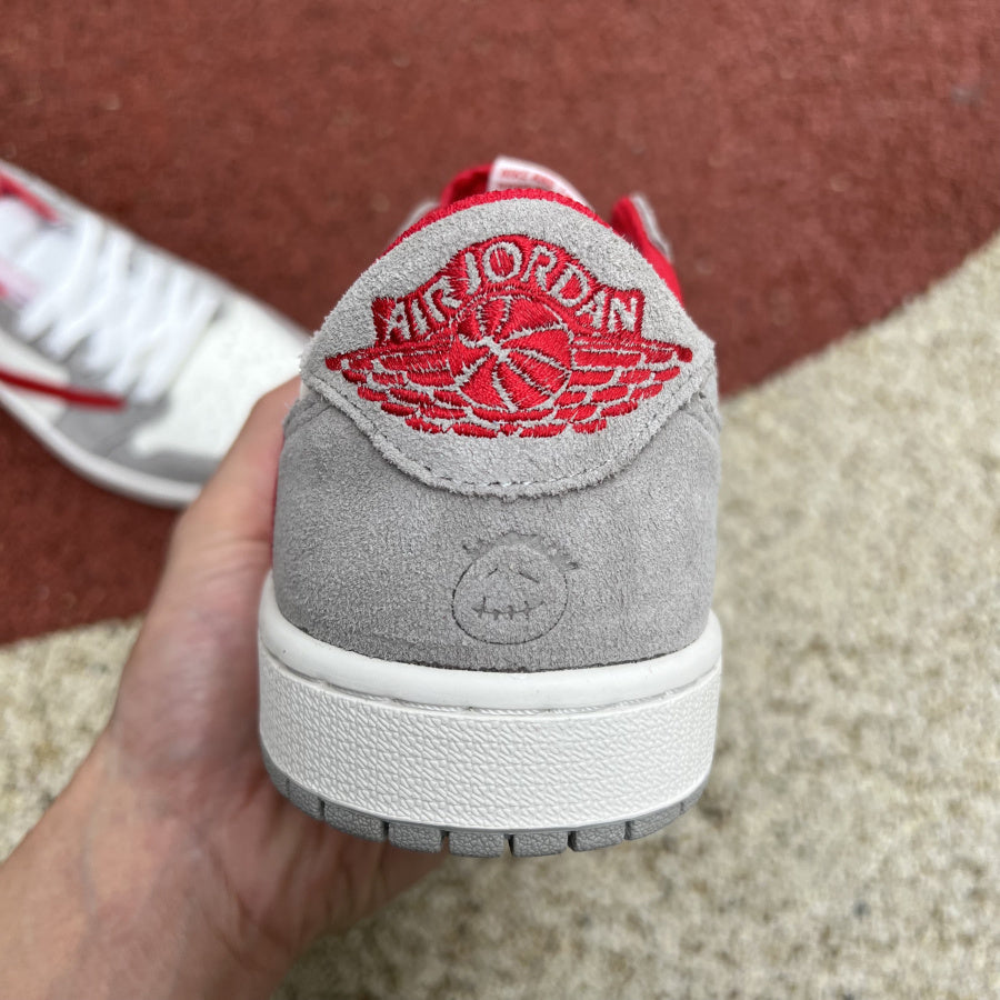 N*ke Sneakers Travis Scot AJ1  46