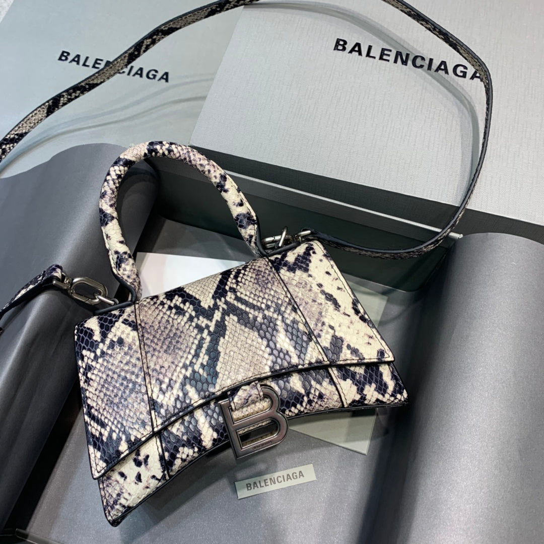 SNBAL Bag  Piton