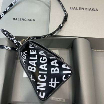 SNBAL  Bag Black Logo 23 cm