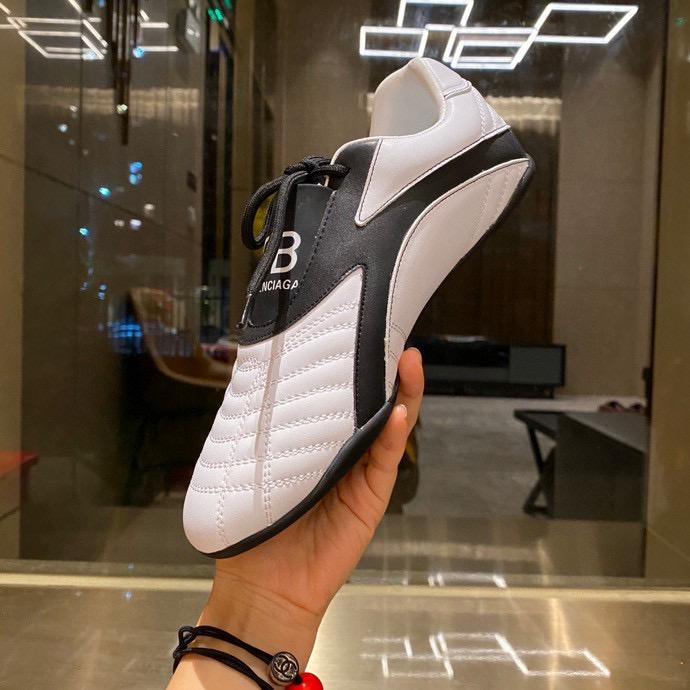 SNBAL  Sneakers White
