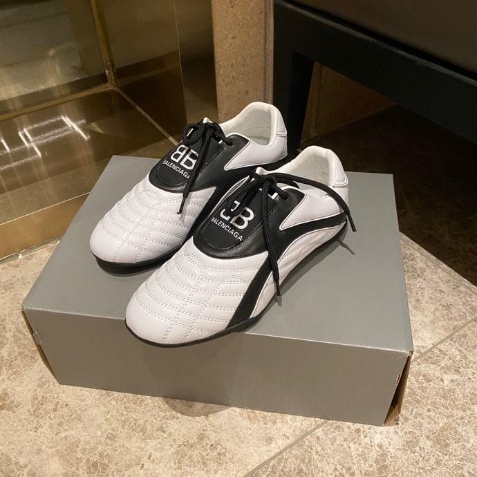 SNBAL  Sneakers White