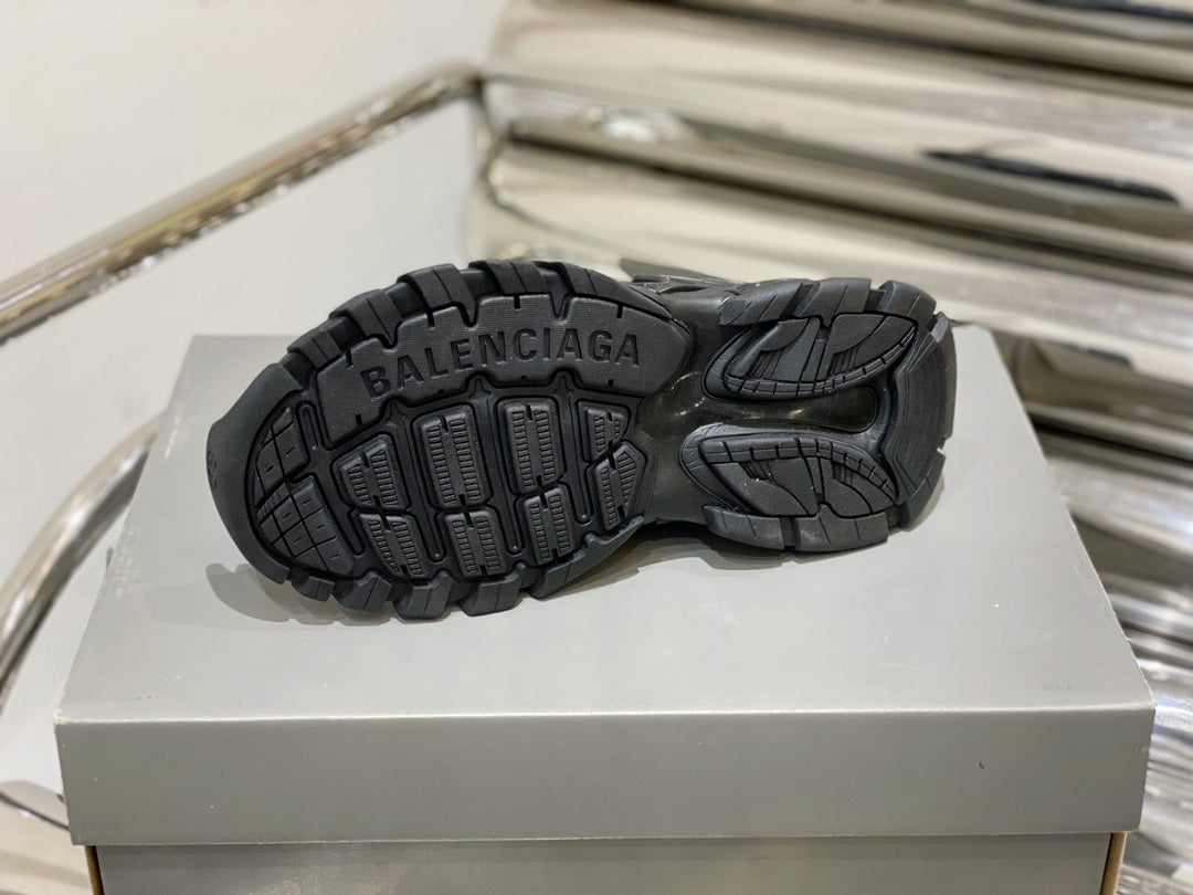 SNBAL  Track Trainers Sandals Black
