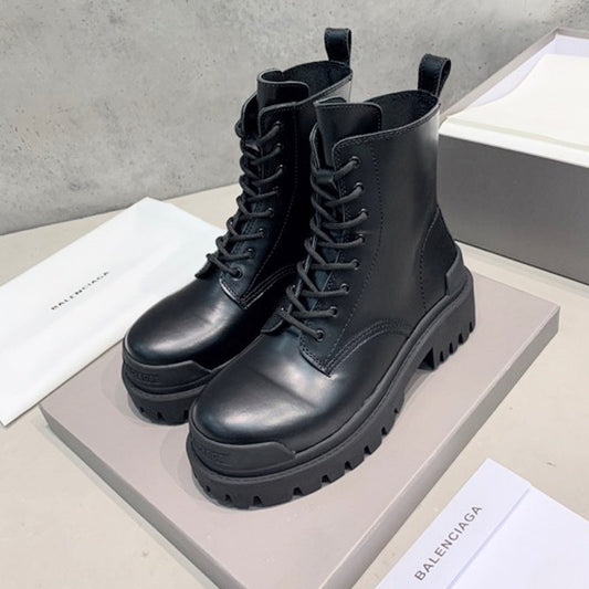 SNBAL  Boots Black
