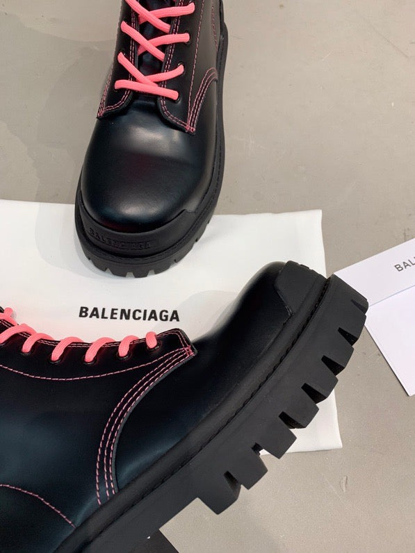 SNBAL  Boots Black