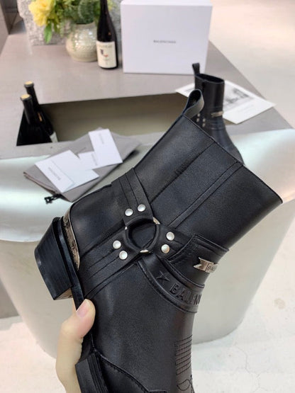 SNBAL  Boots Black