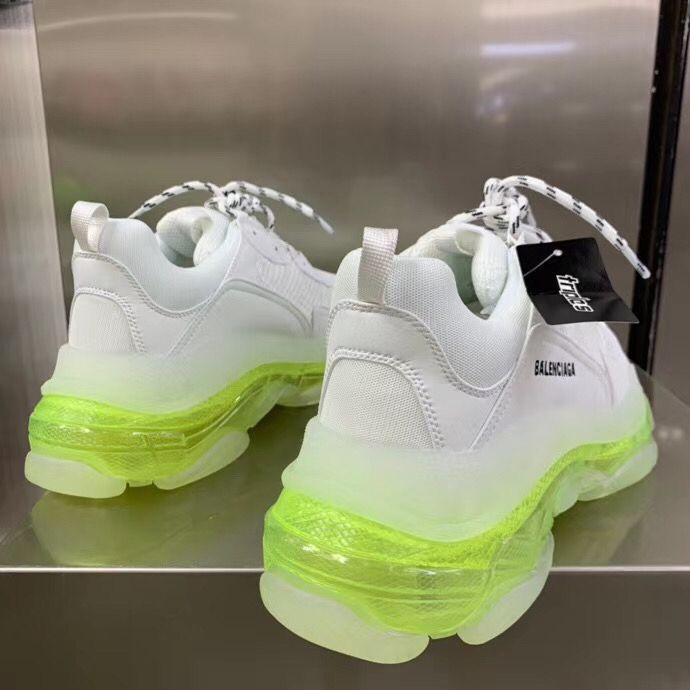 SNBAL  Sneakers Triple S