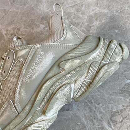 SNBAL  Triple S Sneakers Vintage