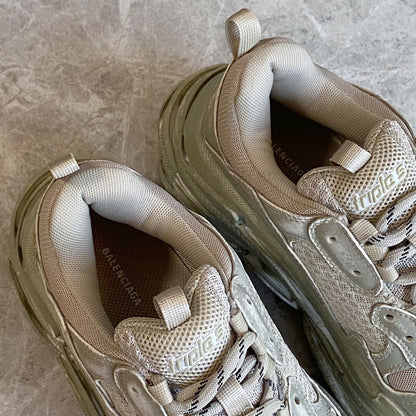 SNBAL  Triple S Sneakers Vintage