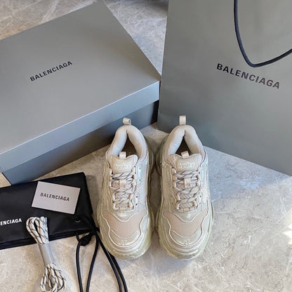 SNBAL  Triple S Sneakers Vintage