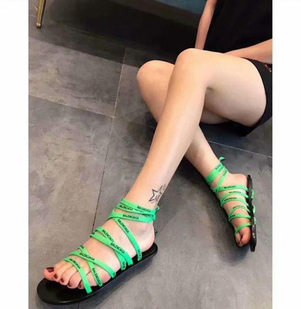 SNBAL  Sandals