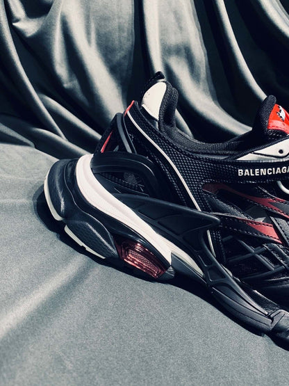 SNBAL  Track Trainers Sneakers 2 Black Red