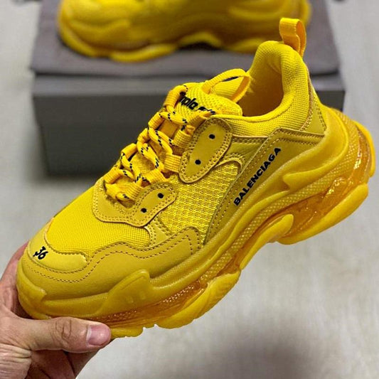 balenciaga triples sneakers