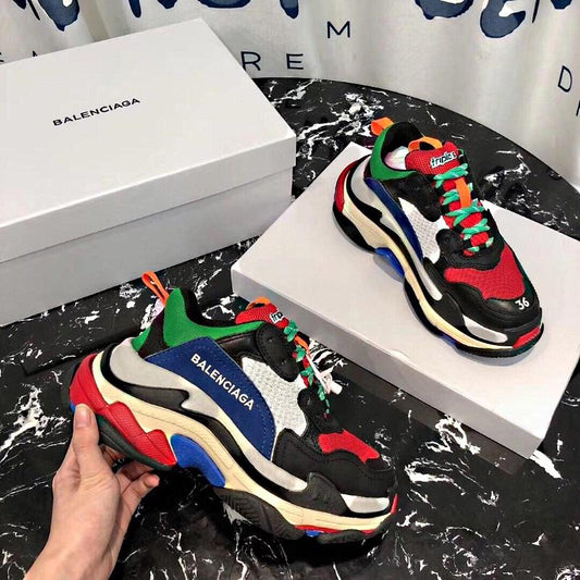 balenciaga triples sneakers