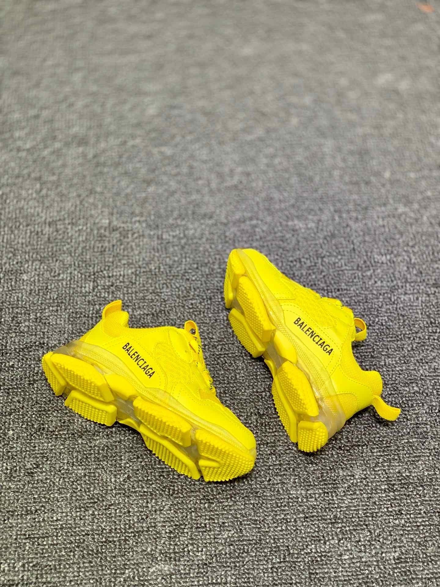 SNBAL  Triples Sneakers Clear Yellow Kids
