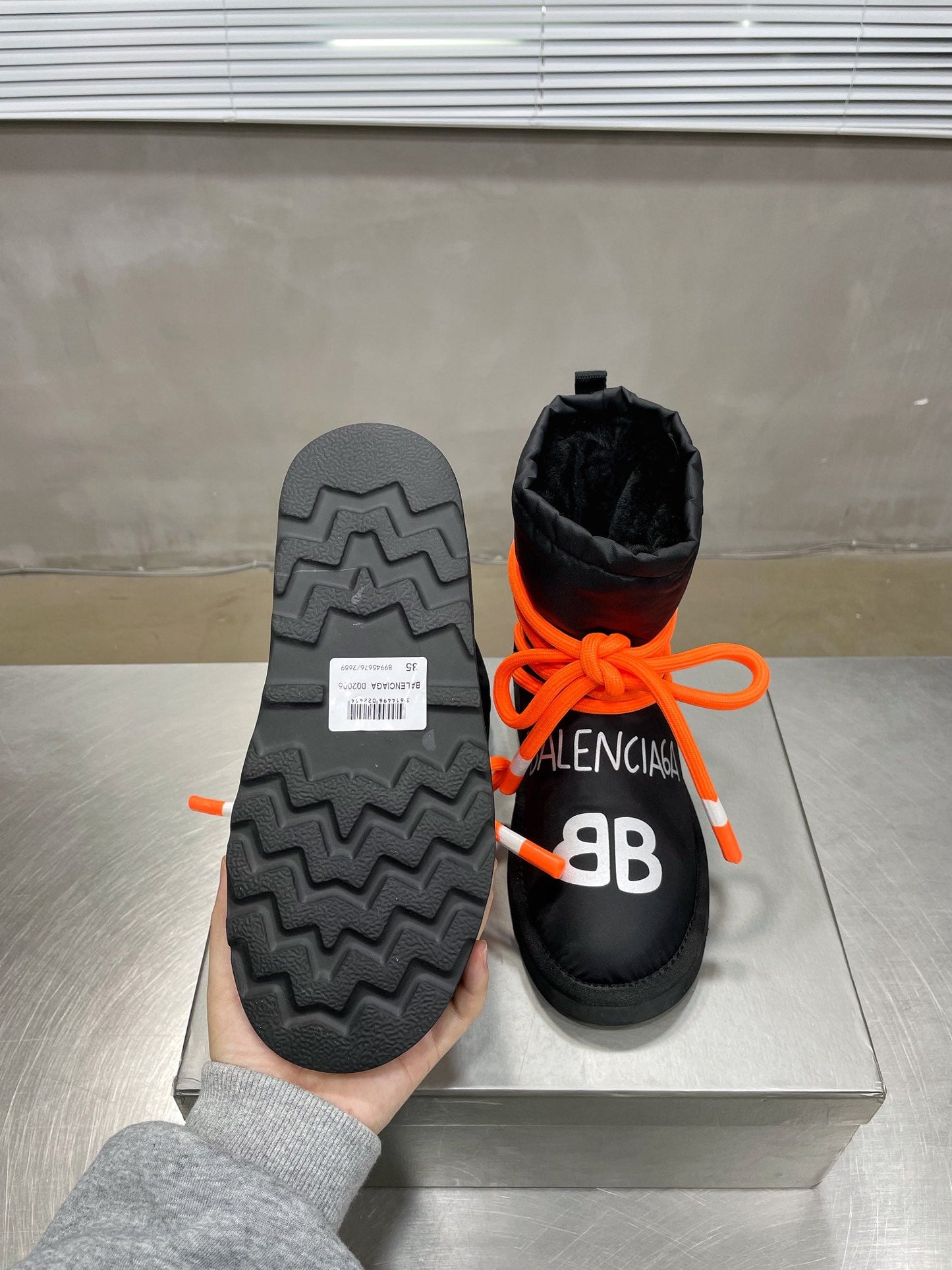 SNBAL  UGG Boots