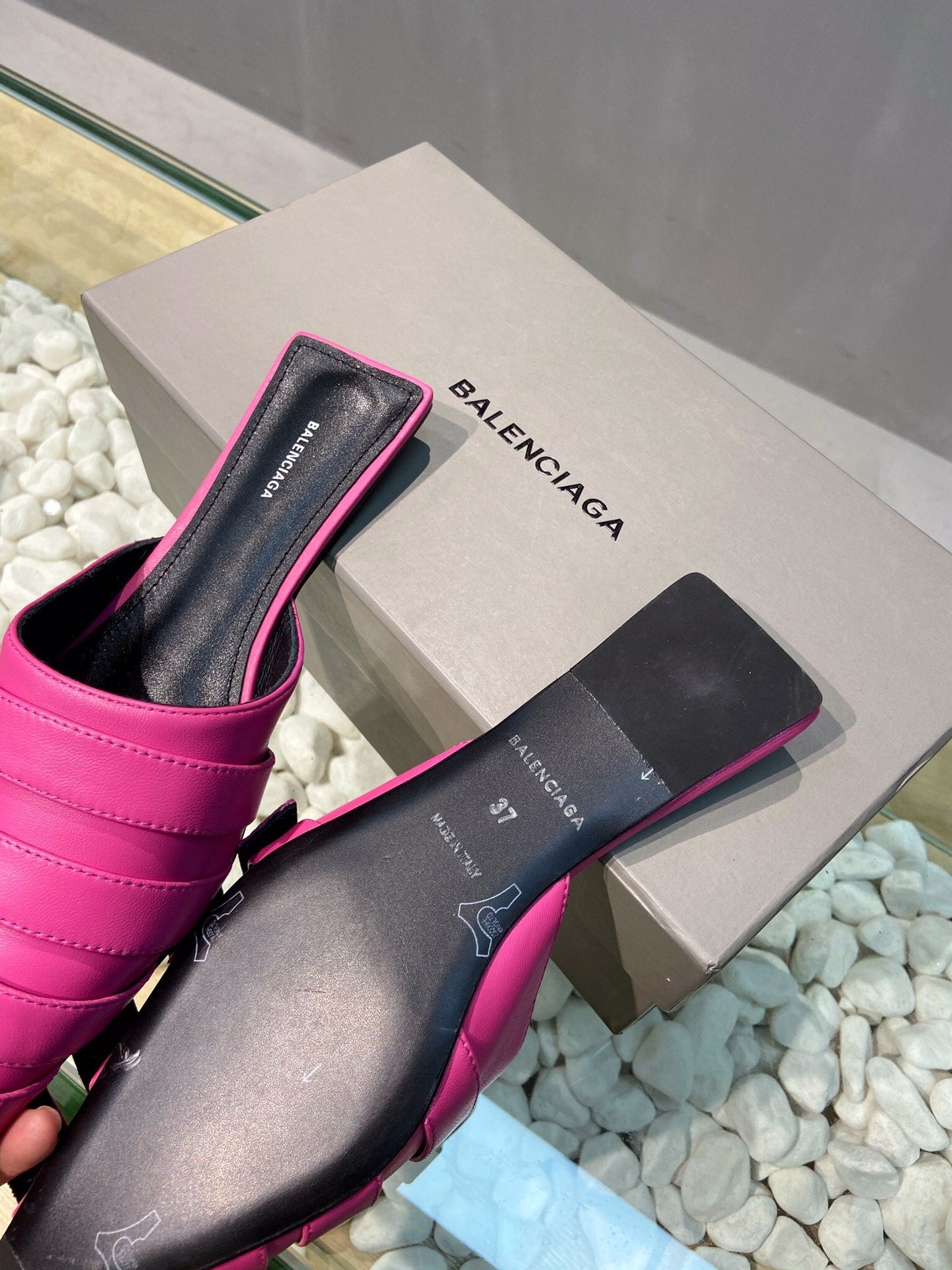 SNBAL   Mule  Slippers