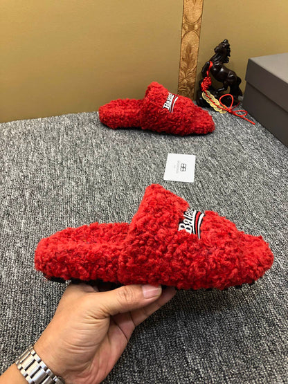 SNBAL Slippers Furry 2  Color 's