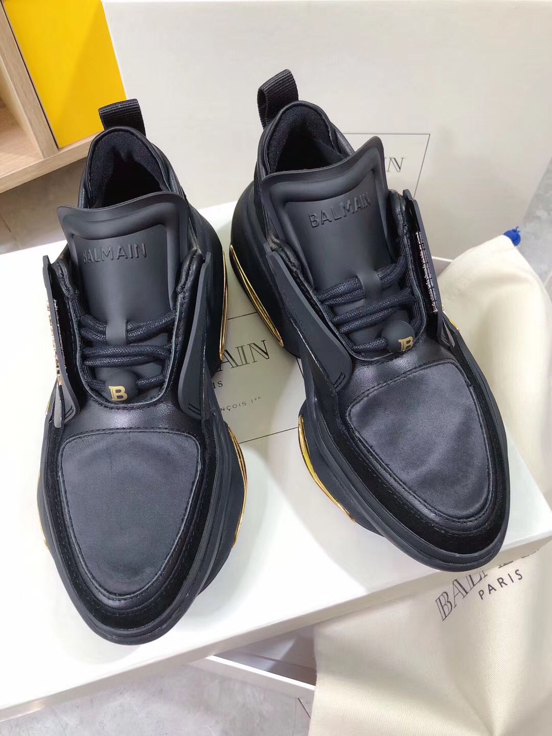 Balma*in Sneakers