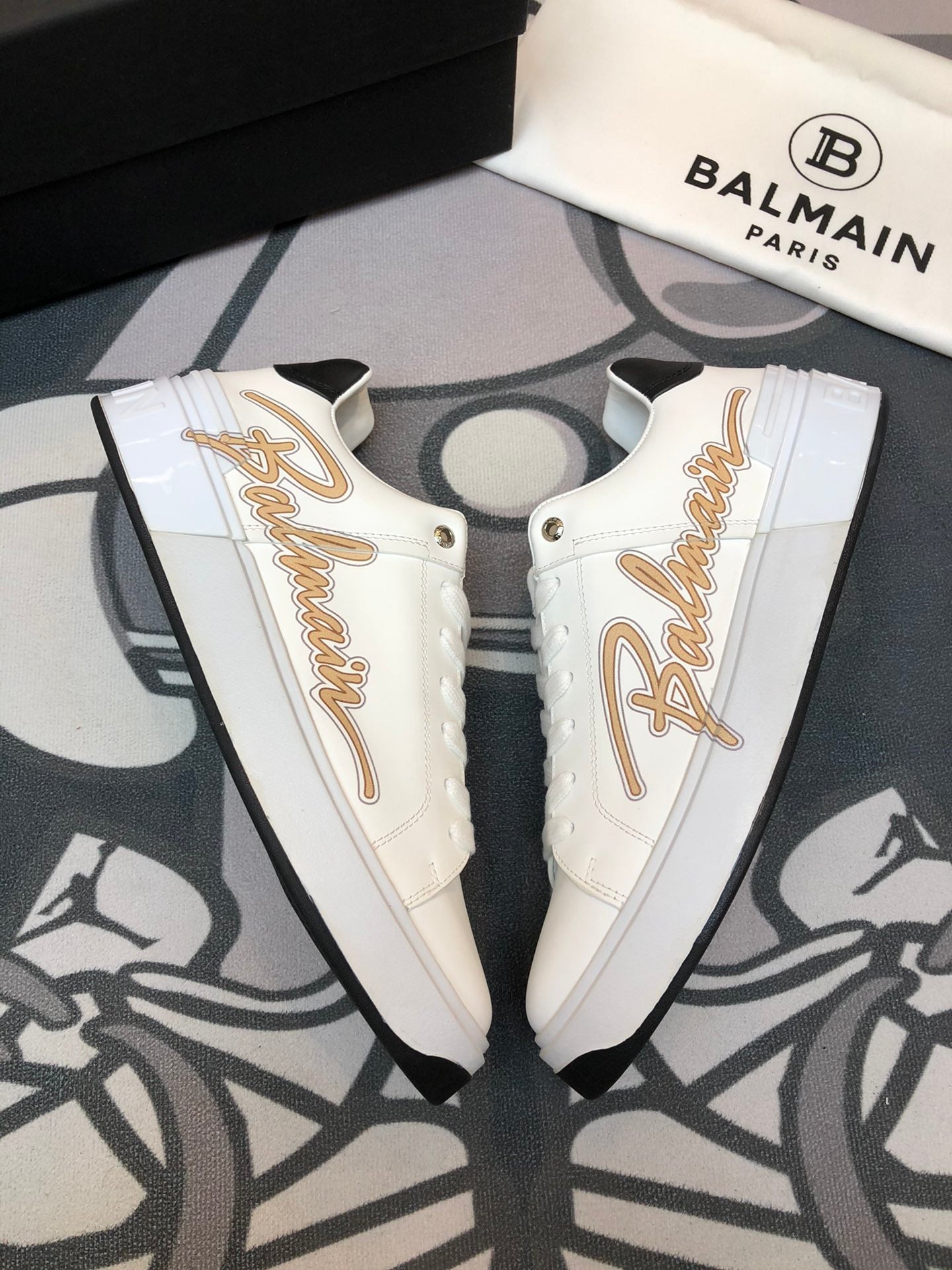 BALM  Sneakers 2 Color 's