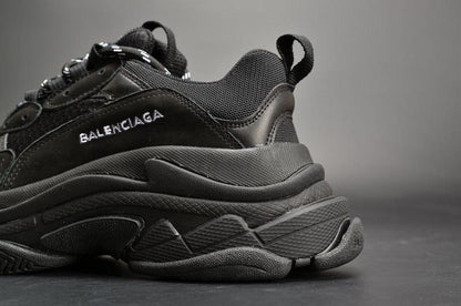 SNBAL Triple S Sneakers Black Sneakers