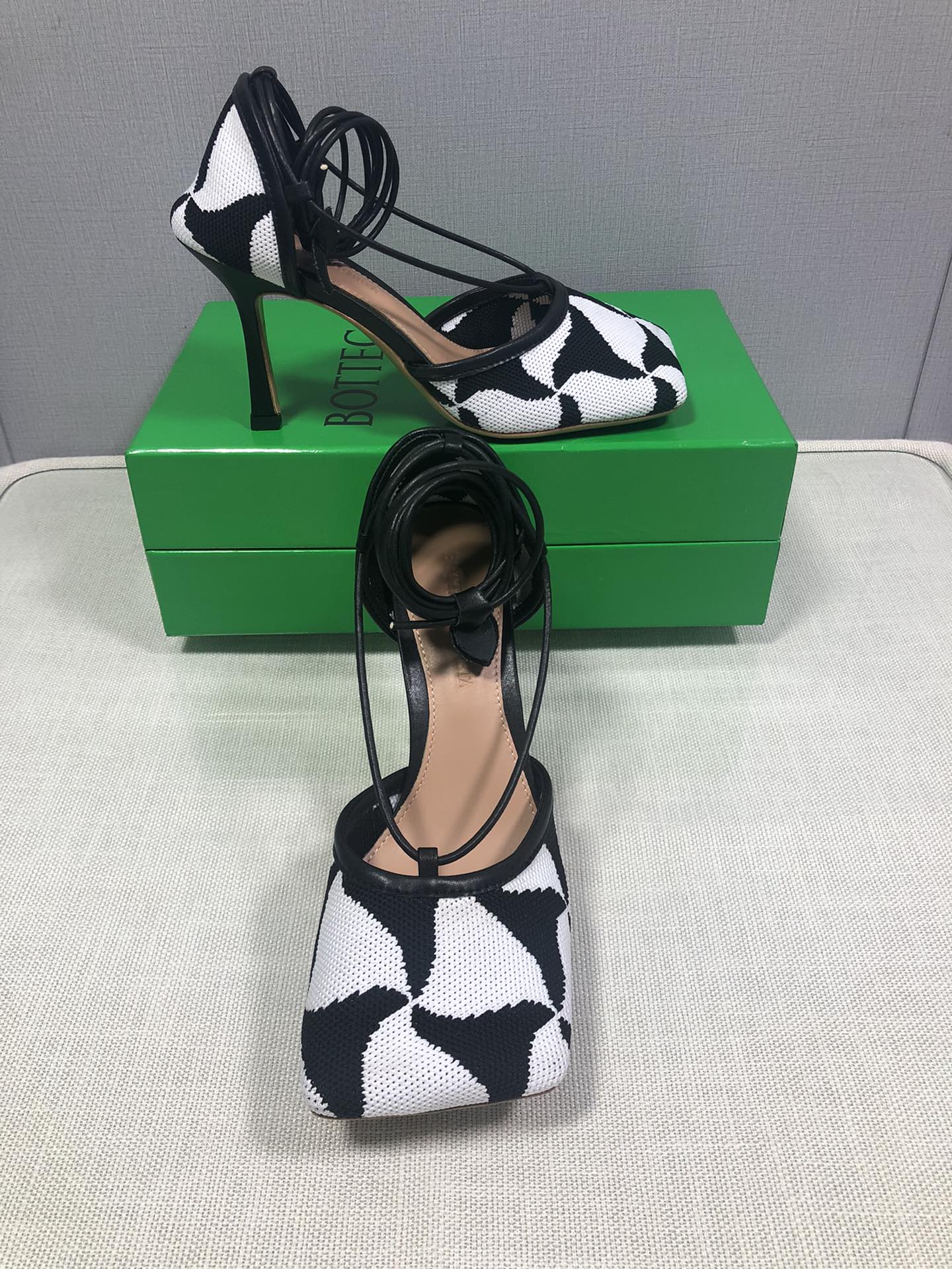 BOT VENET  Shoes  2 Color 's