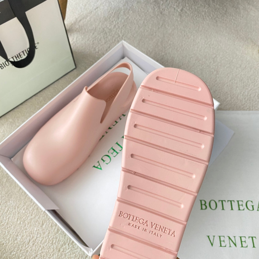 BOT VENET Sandals Puddle