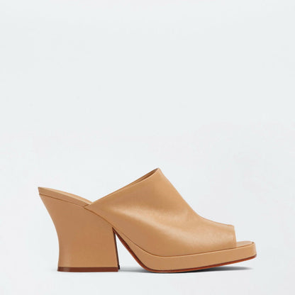 BOT VENET Stack Mule  Sandals