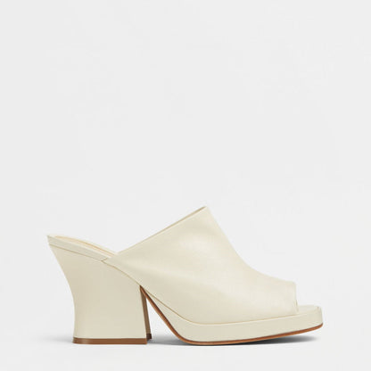 BOT VENET Stack Mule  Sandals